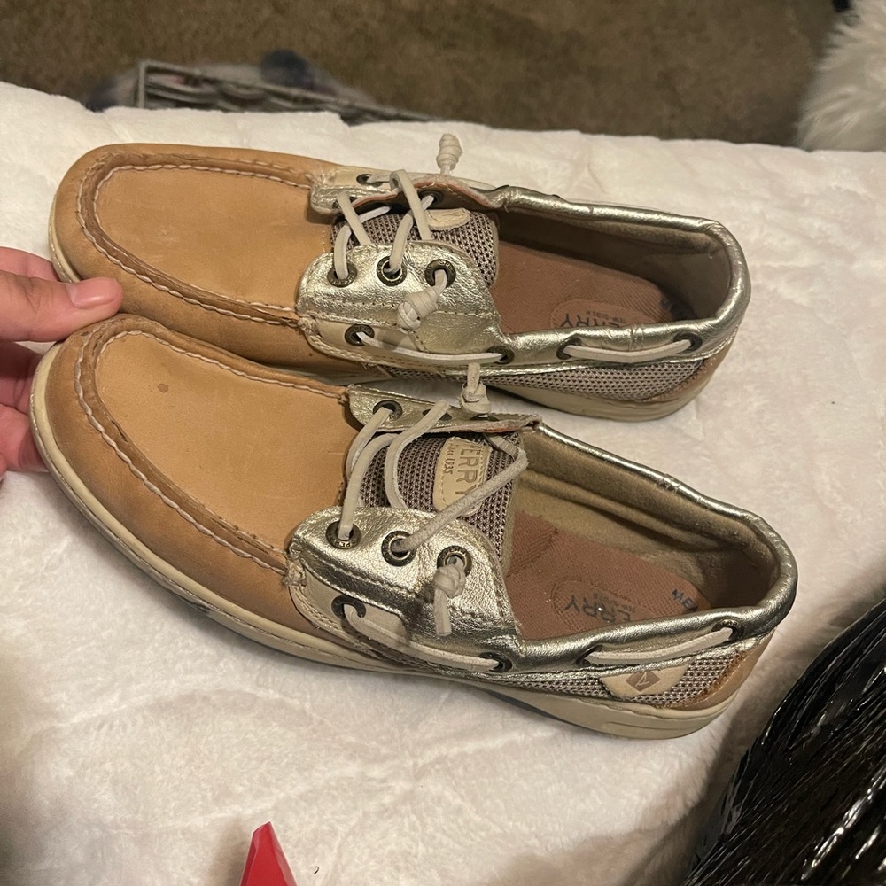 Semi used Sperrys